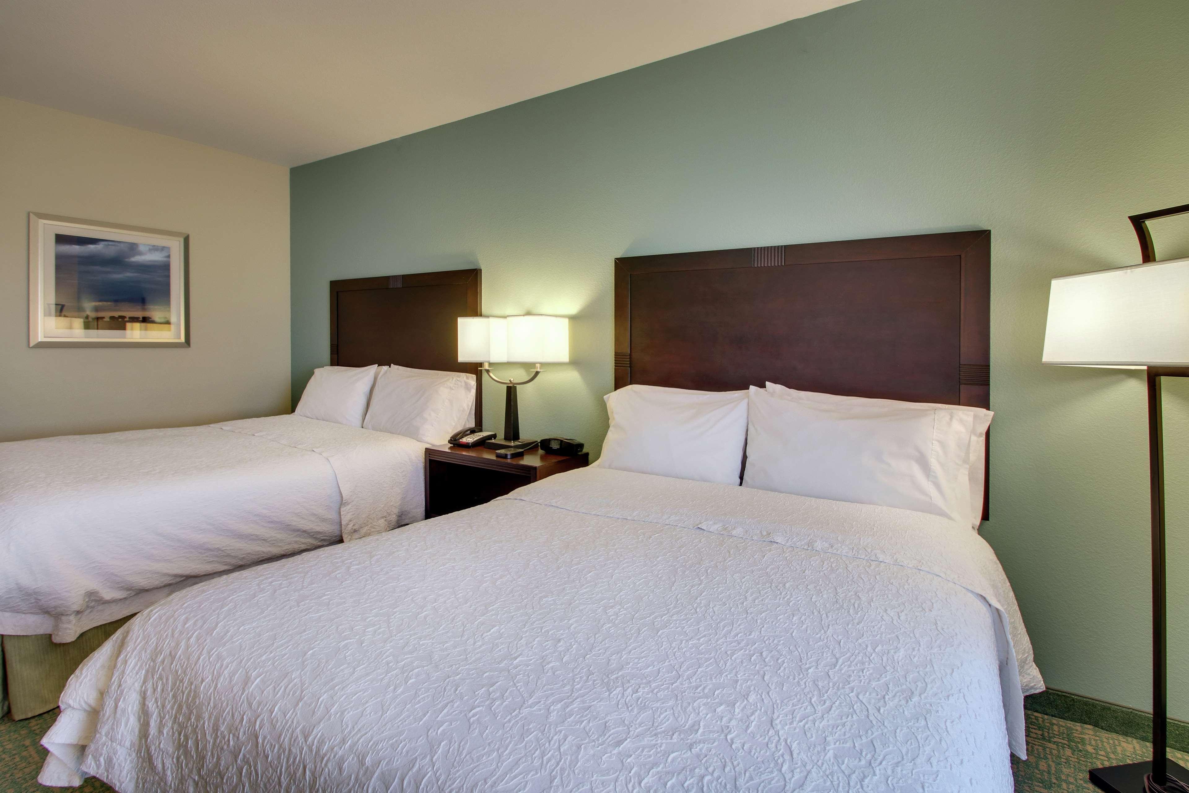 Hampton Inn Vernon Eksteriør bilde