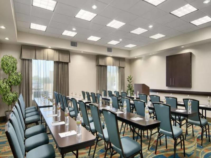 Hampton Inn Vernon Eksteriør bilde
